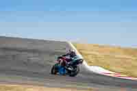 donington-no-limits-trackday;donington-park-photographs;donington-trackday-photographs;no-limits-trackdays;peter-wileman-photography;trackday-digital-images;trackday-photos